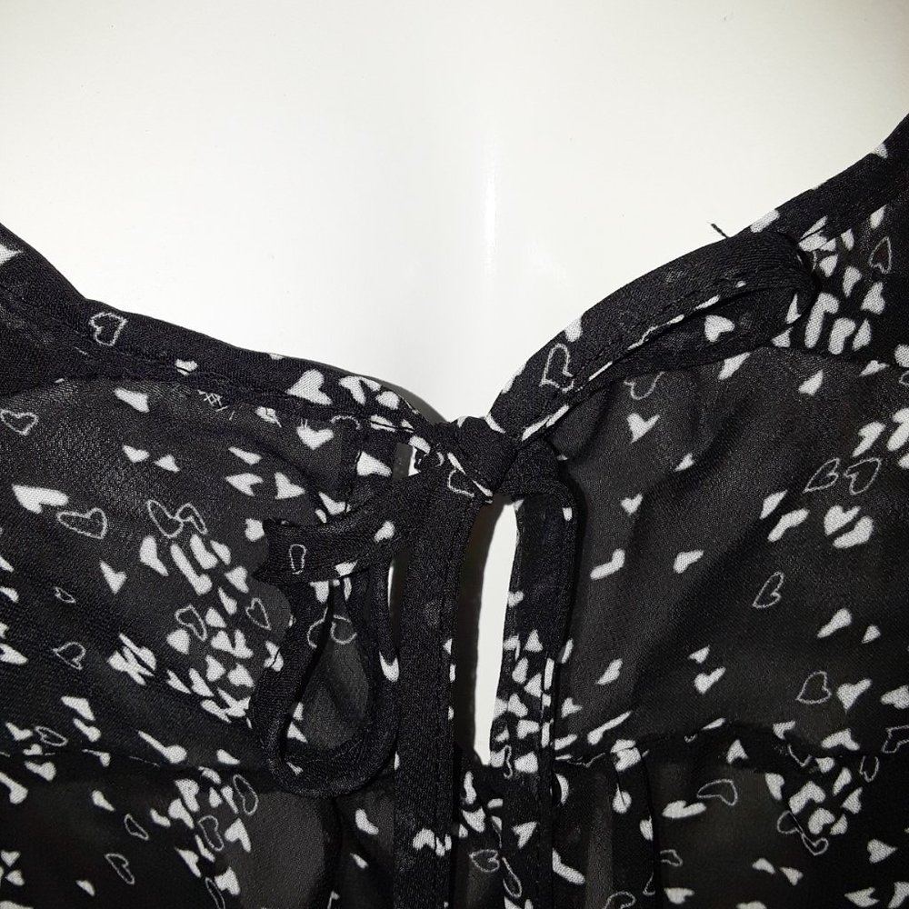 VTG Black & White Heart Chiffon Lace Cap Sleeve Sheer Blouse L - Picture 2 of 5